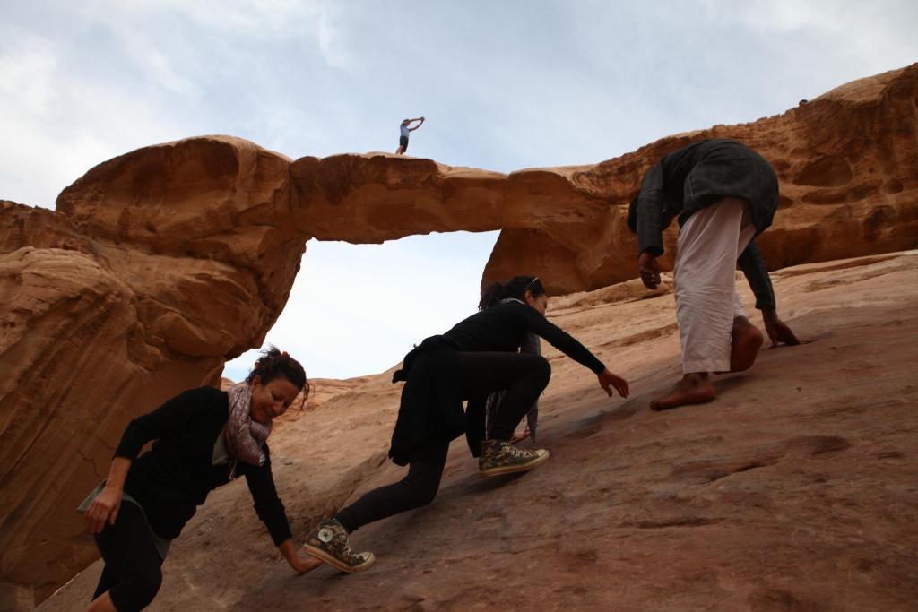 Bedouin Expedition Вади-Рам Экстерьер фото